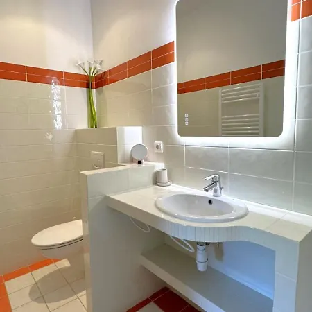 Taglio Rosso Di Santa Lucia سانت لوسي دي بورتو فيشيو