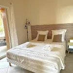 Taglio Rosso Di Santa Lucia Villa Sainte-Lucie de Porto-Vecchio