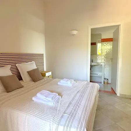 Villa Taglio Rosso Di Santa Lucia *