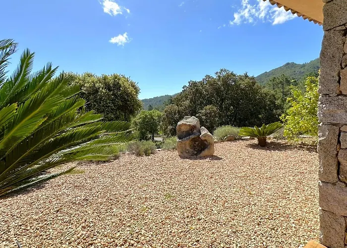 Taglio Rosso Di Santa Lucia Villa